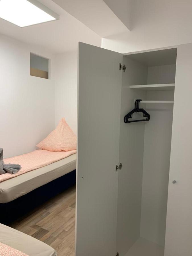 Lovely Share Aachener Weiher Privatunterkunft